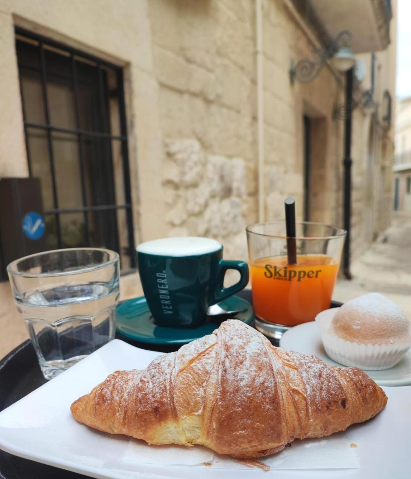 Bed And Breakfast Le Foglie Altamura Luaran gambar